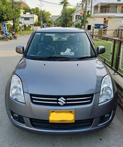SUZUKI SWIFT DLX 1.3 AUTOMATIC  2015