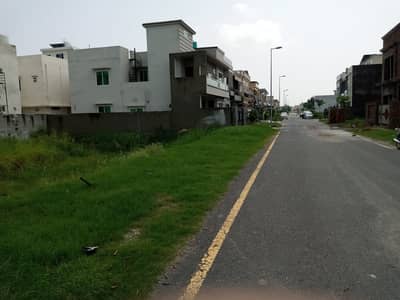 10 Marla Plot For Sale In B Block Citi Housing Society