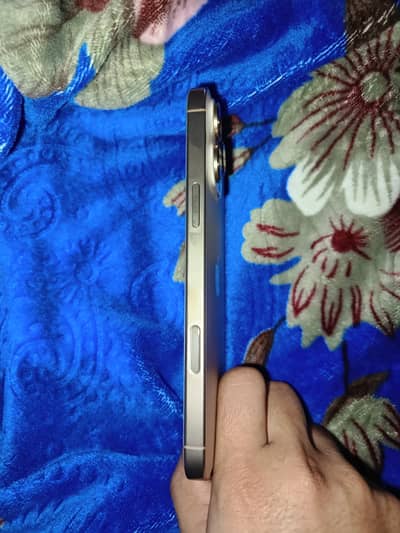 Iphone 16 pro max jv (256) desert titanium