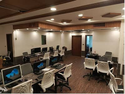 Fully Furnished Office For Rent Area 1200 SQFT Office Available For Rent Real Pictures In Main Boulevard Road Gulberg 3 Lahore
