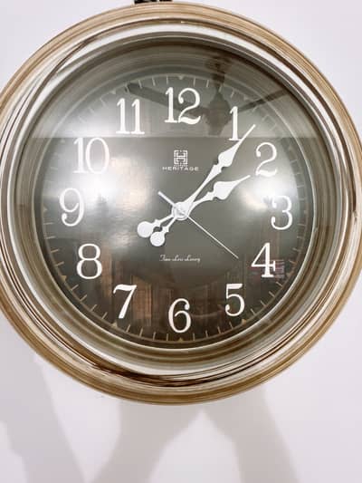 Habitt wall clock (18 inches)
