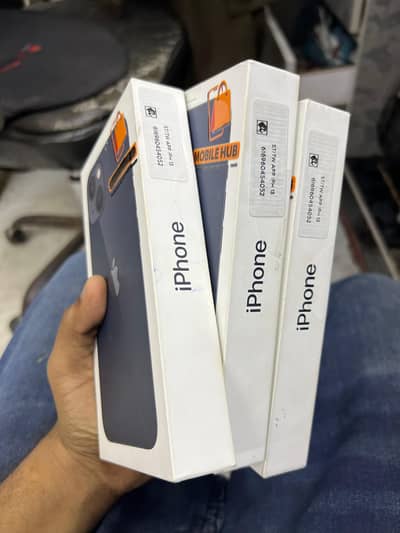 Iphone 13 black 128gb jv non active Whatsapp number 03136448694