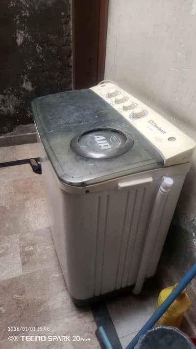 Dawlance DW 140-C2 Semi Automatic Washing Machine 6.5kg