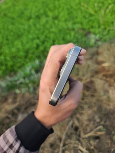 iPhone 15 pro max non pta