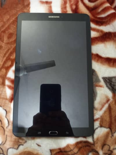 Samsung Galaxy Tab E