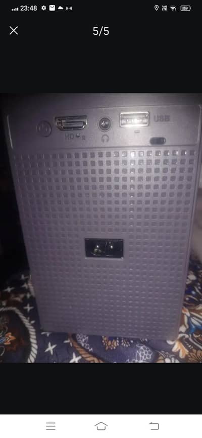 projector screen  bilkul New h 130 screen