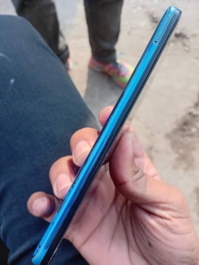 Samsung galaxy a52 4gb/128gb.