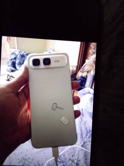 sirf 6 din use hua hai