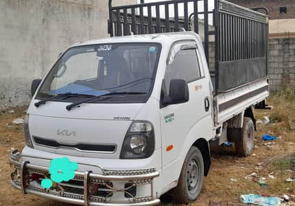 Kia shehzore k2700 batter than hyundai porter
