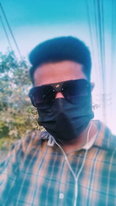 Assalamu alaikum I need job koi bhi kaam ho I'm very responsible pers