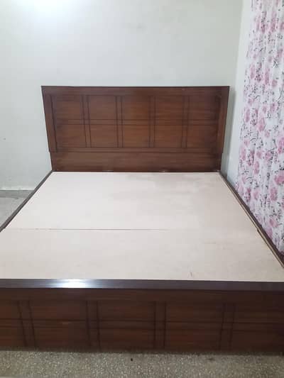 BED DOUBLE BED