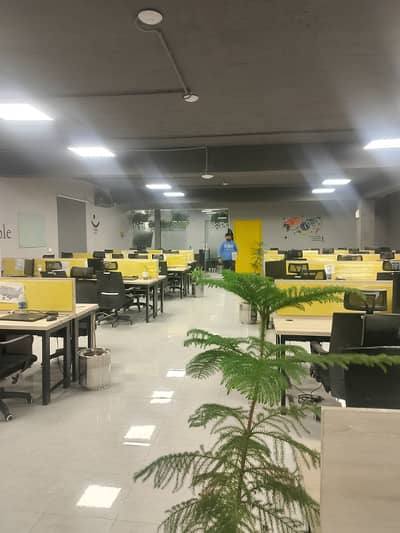 1 kanal fully furnished hall available for rent