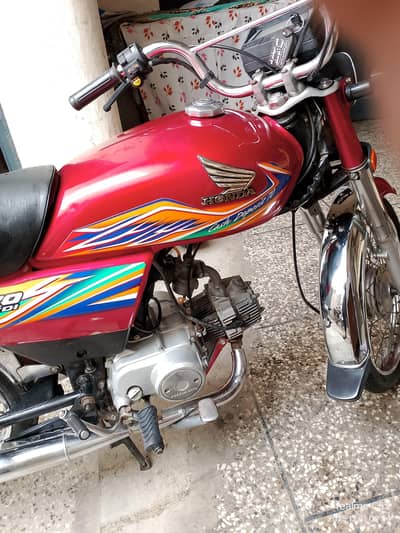 Honda CD70 2020