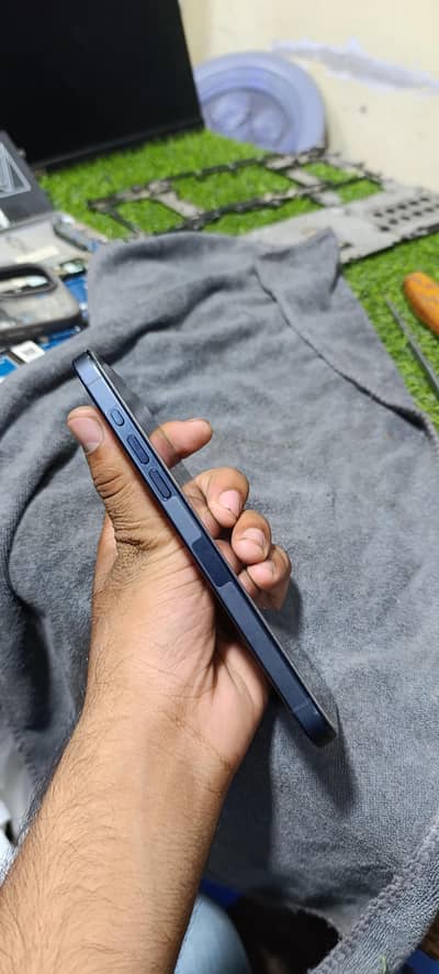 I phone 15 pro max j. v with box water pack andr air tight