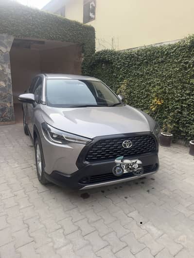 Toyota corolla cross 1.8 petrol