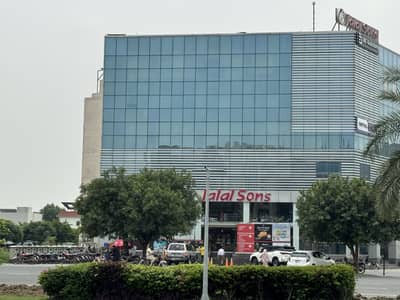 The Only Available 1 Kanal DHA Phase 8 CCA Ex Park View Commercial Corner Plot On 6 Lane Main Road. Unique Opportunity For Multinational , National Companies & Software Houses To Construct Custom Built Corporate Office Or Software House.