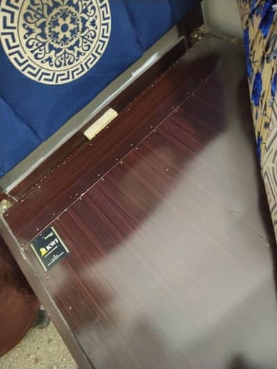 New single bed wooden work with wellwet  poshish