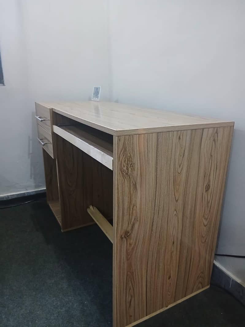 PC Table Full Desk 2