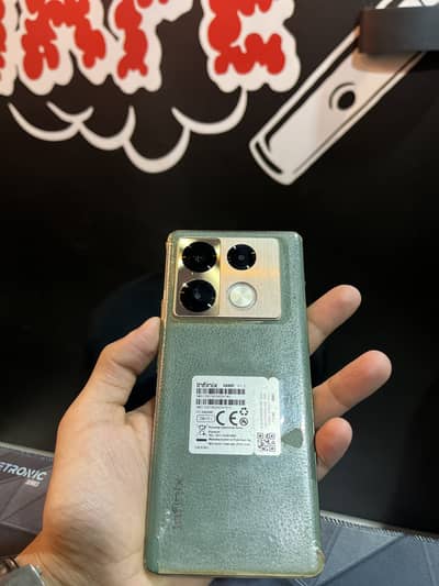 Infinix Note 40 Pro