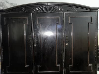 New year deal Safe Almari