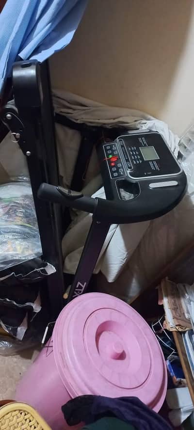 Trademill Machine Almost New slightly used