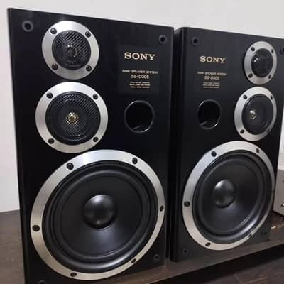 sony ss d305 speakers 10/10 100% ok original halat main hai arjunt sel
