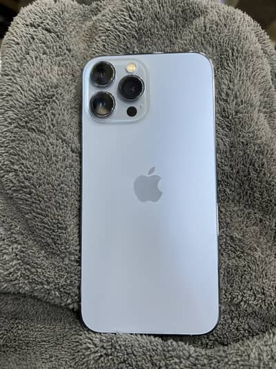 *iPhone 13 - 128GB - PTA Approved*