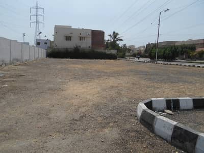 500 YARDS RESIDENTIAL PLOT FOR SALE.