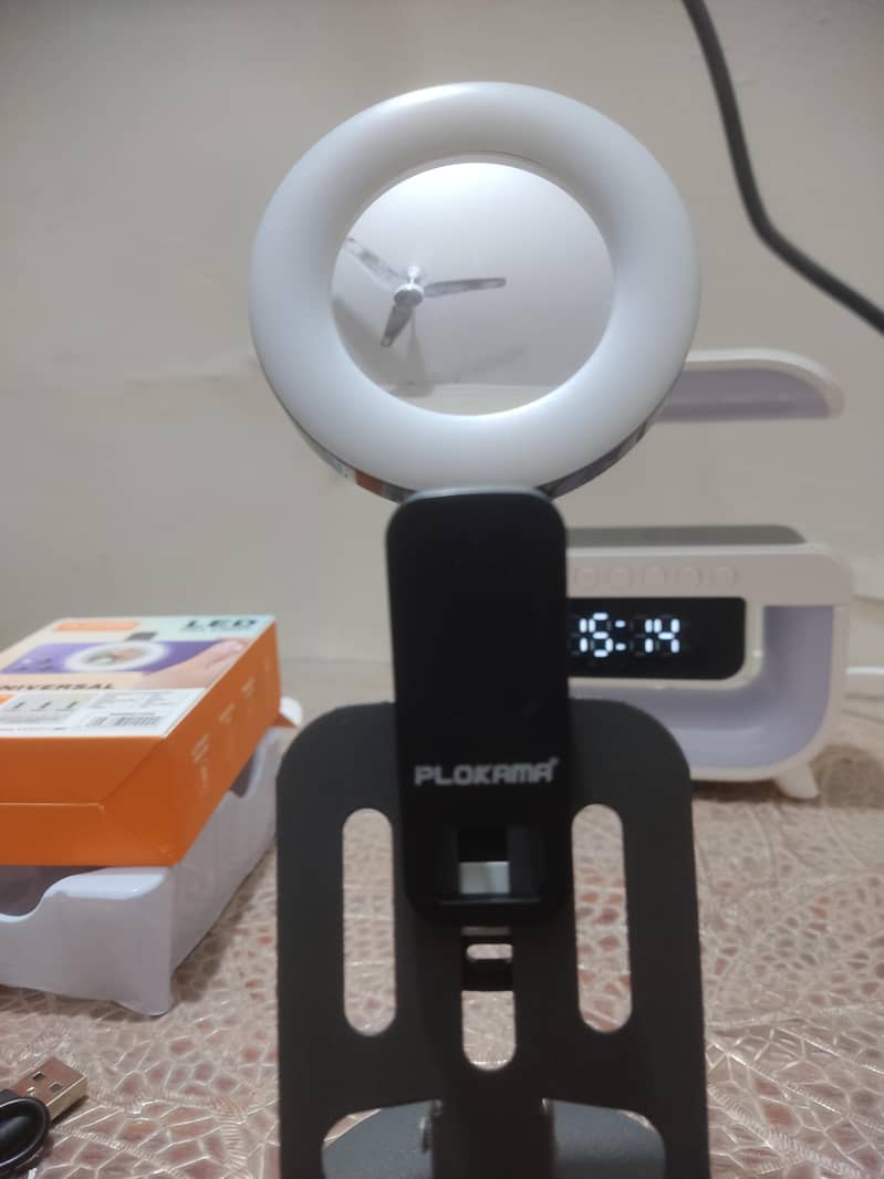 Small Ring Light Rechargeable 1