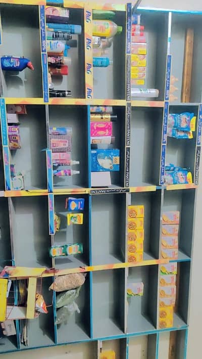 Shop equipment for sale  almost new 9/10 ranks,counter and freezer