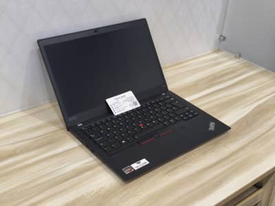 Lenovo ThinkPad T14s Gen 1 | Graphics: AMD Radeon Graphics 512MB