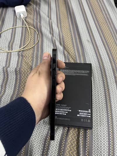 14 pro max 128 gb. FU. Black colour 9/10 condition