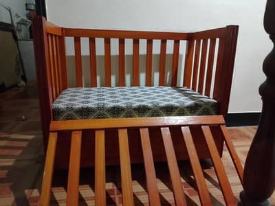 Baby Crib with mattress