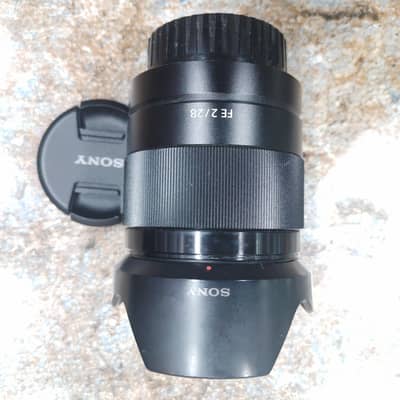 sony 28mm lens