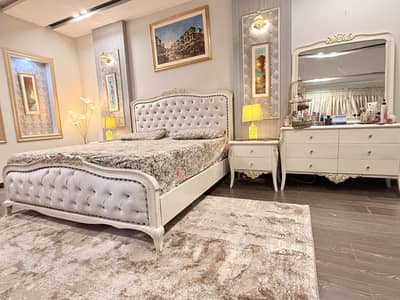 Victorian double bed set few months used