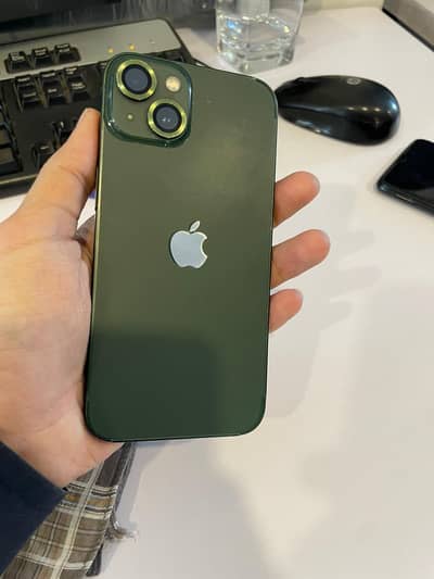 iPhone 13 waterpack 100%