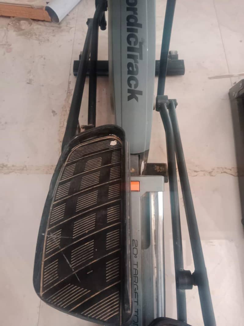 Elliptical Machine 3