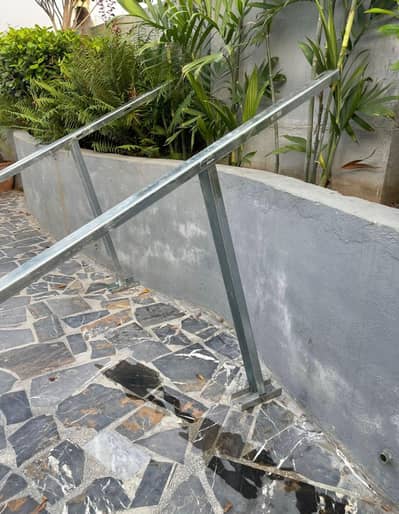 Standard solar structure L2L3 14 gauge with nut bolt