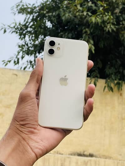 Iphone 11  non Pta 128Gb factory Unlock , Exchange possible
