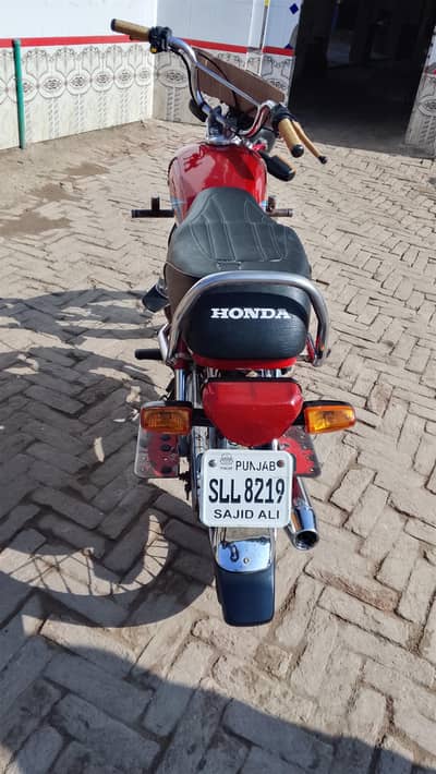 Honda CD 70 bike condition 9/10