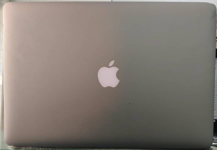 MacBook pro 0