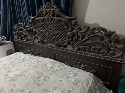 Sheesham wood bed and side tables