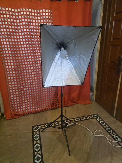 Brand New ESDDI Softbox Light with Stand – Photography / Video Light