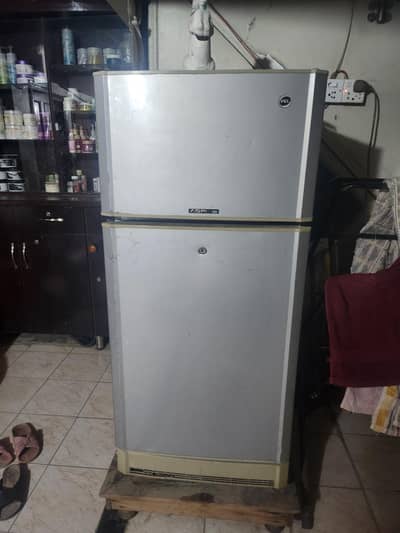 Pel Refrigerator Good Price & Condition