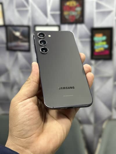 Samsung S23 5g 8GB/128GB pta approved