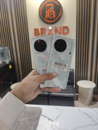 Vivo IQOO 9pro & Vivo X90s