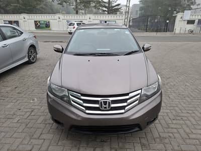Honda city aspire 1.5, model 2015 in excellent condition