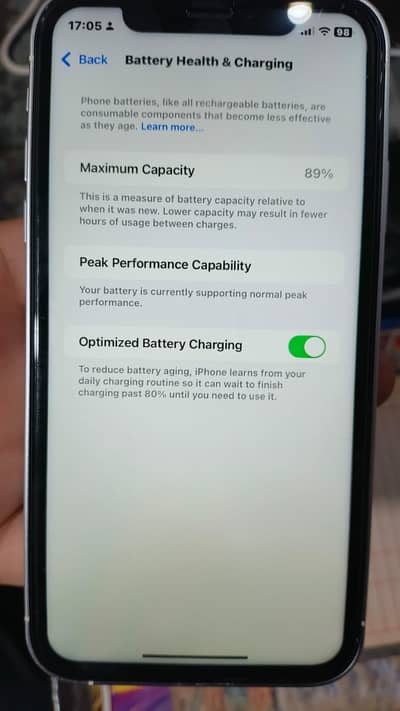 iphone 17 pro convert in  XR