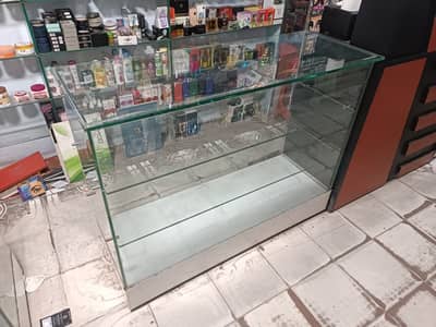 Glass Display Counter for Cosmetics Shop – Excellent Condition