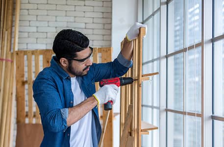 Carpenter Required For A Furniture Company